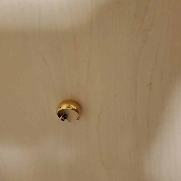 Shiny Gold-Toned Crescent Earring - Picture 3 of 4